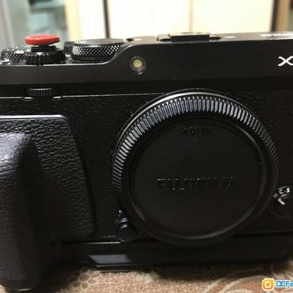 Fujifilm X-E3 連原廠富士 MHG-XE3 手柄