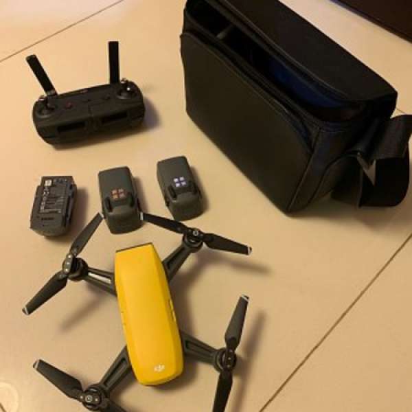 DJI Spark combo (yellow)