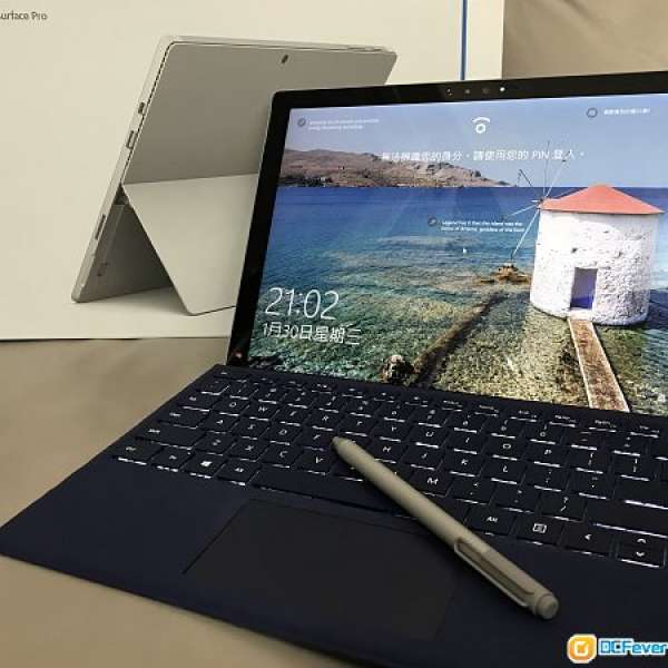 香港行貨Microsoft surface pro 4, i5 /128gb/4gb ram, 筆+keyboard