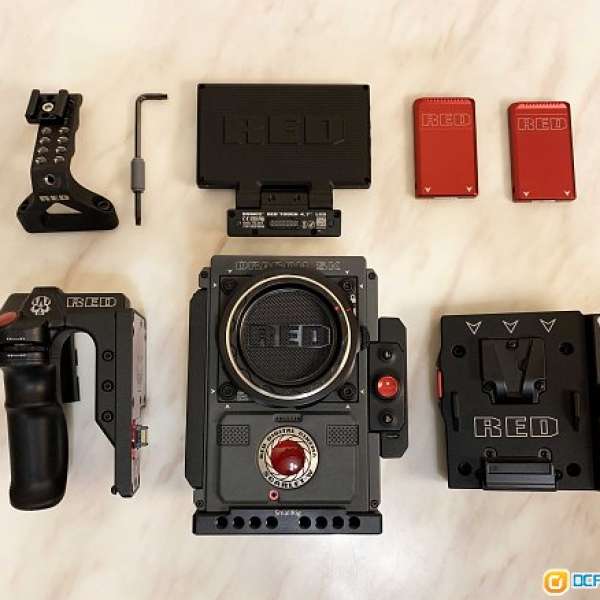 SCARLET-W RED DRAGON 5K DSMC2 Camera