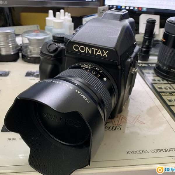 90% New Contax AF 645 Body AE Finder with 80mm f/2 Kit set