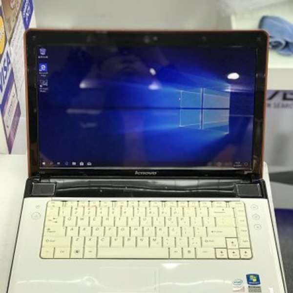 Lenovo ideaPad Y550 獨顯 (Intel / 4G / SSD / GeForce / 15.6" / Office)