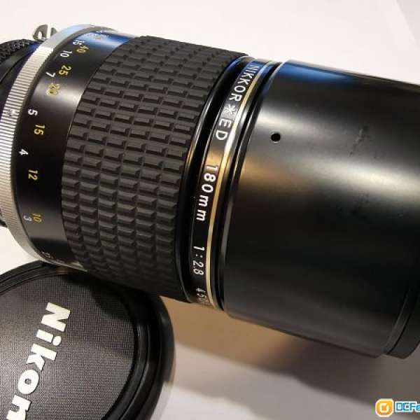Nikon Nikkor 180mm f2.8 (non-Ai)