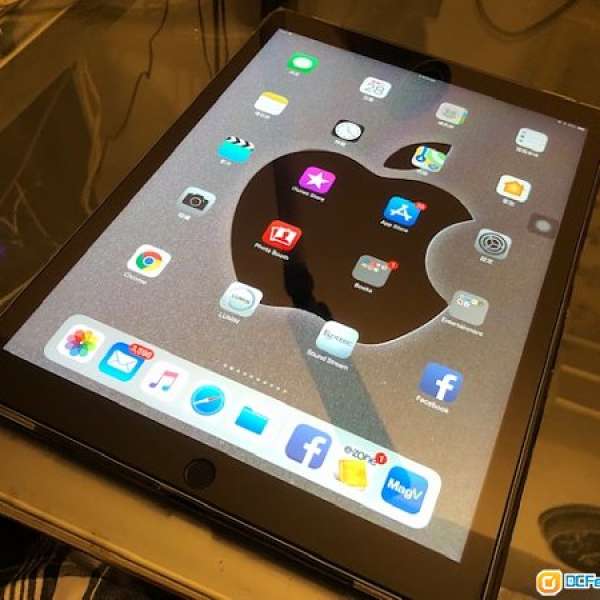 99.9% 新 APPLE iPad Pro 12.9" WiFi 128GB Grey 太空灰色 平板電腦