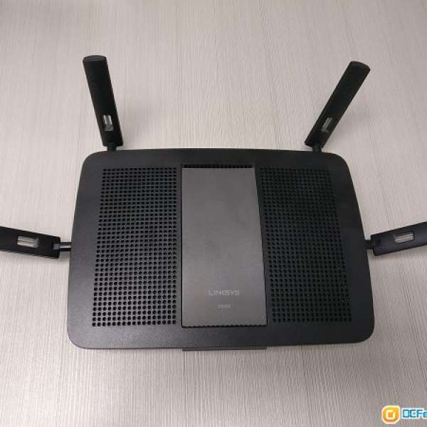 Linksys E8350 AC2400 Dual-Band WiFi Router