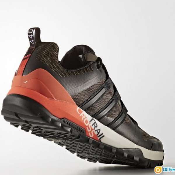 Adidas MTB/登山鞋