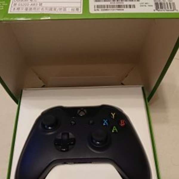 95％ 新Xbox one 手制