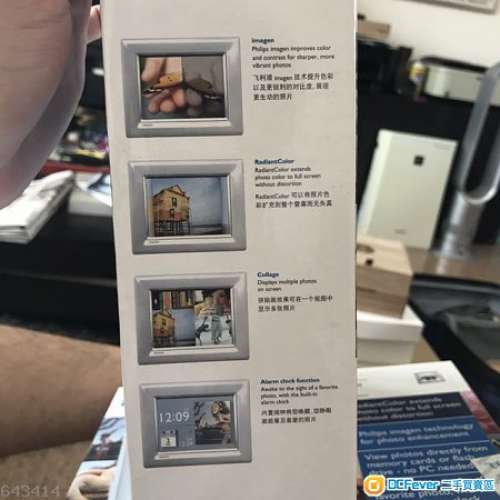 全新 8"飛利浦數碼相框 Philips LCD photo frame