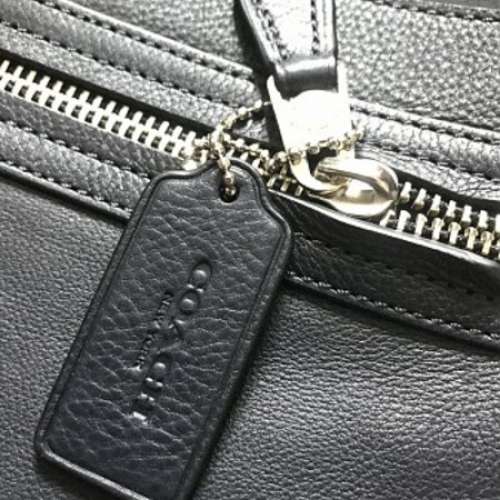 美國直入 全新Coach 深藍羊皮經典壓紋袋 公事包 斜背袋 側咩袋