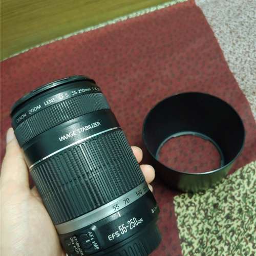 CANON EF-S 55-250mm F4-5.6 IS