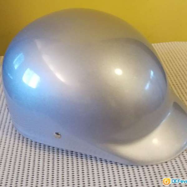 全新 台灣機車 防護頭盔 單車頭盔 運動頭盔 銀色