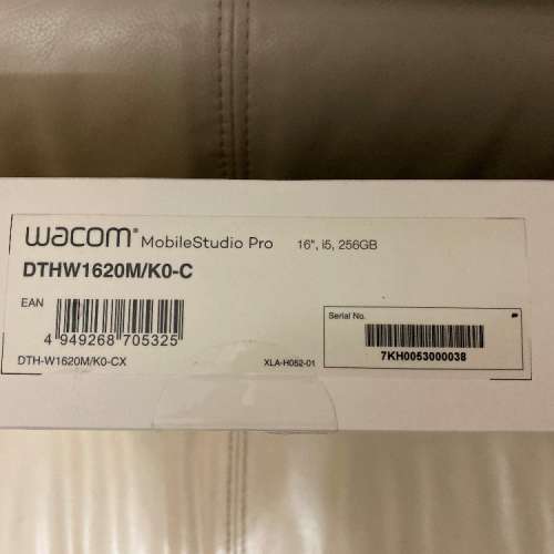 Wacom Mobile Studio Pro 16'', i5 256GB + 原厰支架 + 原厰keyboard
