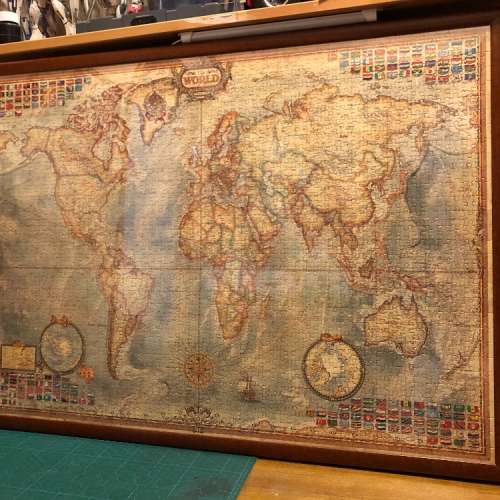 Educa 世界地圖砌圖 puzzle 1500 pics, 連砌圖框