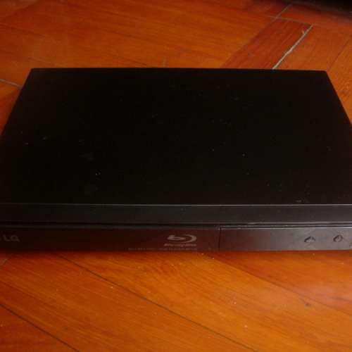 ( LG ) Blu-Ray DVD Player + Remote ( HDMI Output )