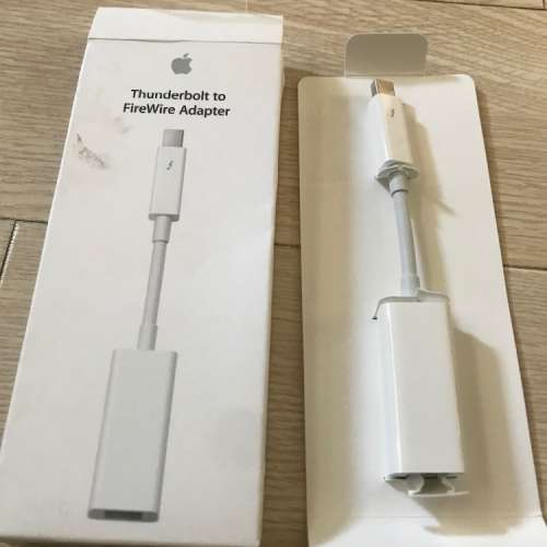Thunderbolt to FireWire 800 adapter
