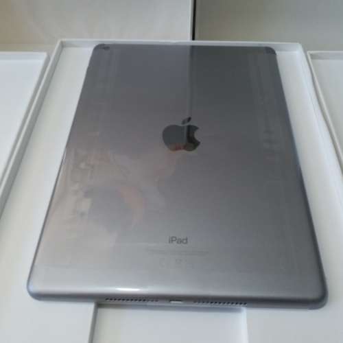 Ipad 6 2018 32gb wifi 行貨 100%new Apple care+ 12/7/2020