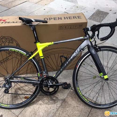 2018-CYCLETRACK-CK-R760-16速鋁架碳叉公路車-$2880/$3250送水架前後蛙燈