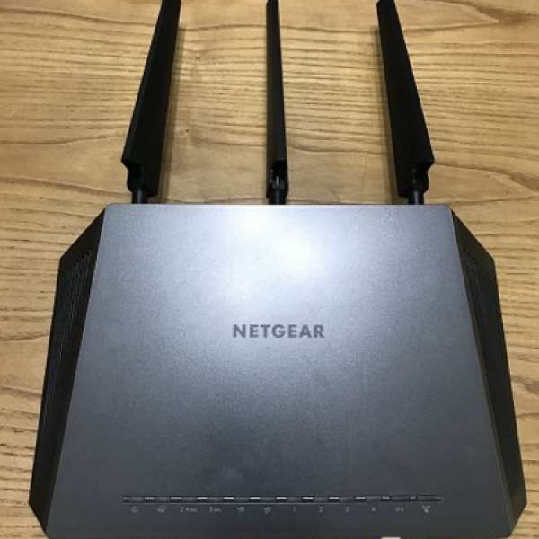 NETGEAR Nighthawk R7000 router