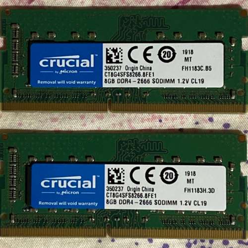 兩條Crucial 8GB DDR4-2666 SODIMM