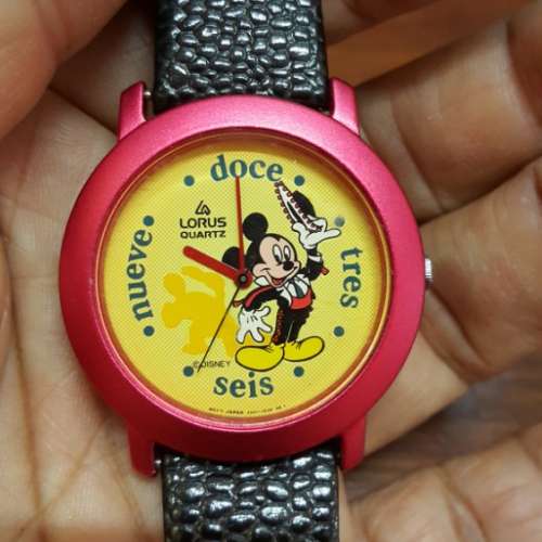 全新 LORUS 米奇老鼠 三針 手錶,只售HK$100(不議價)