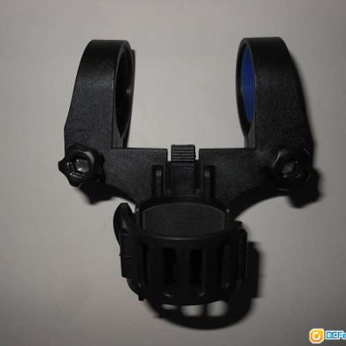 100%全新單車前燈,多功能中央燈架,手電筒支架,固定燈架,快拆燈夾(A)For 山地車, 公...