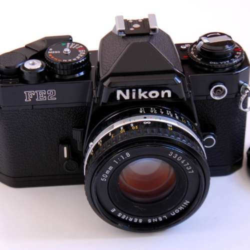 Nikon FE2 black Body  + Nikon 50mm f1.8 Series E AI-S Pancake Lens