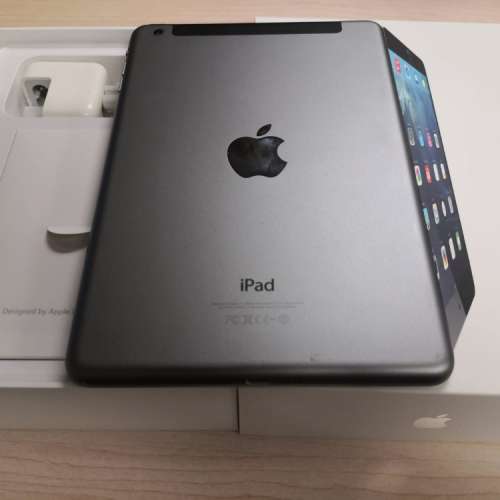 ipad mini2 wifi+LTE 32GB Grey，只有盒火牛，機頂有崩、花，不合完美主意者，九龍...