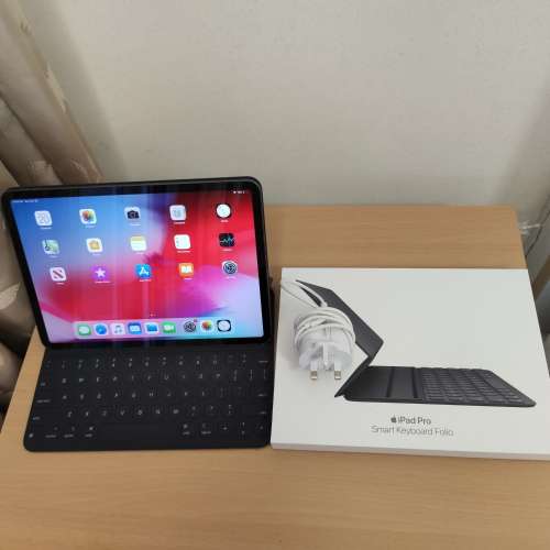 Apple iPad Pro 11 " wifi 64gb 連apple smart keyboard applecare 保養