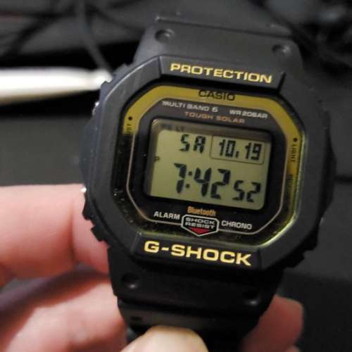 Casio g shock 5000系列電波錶加藍牙，複合錶帶