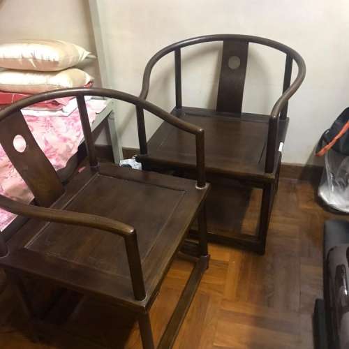 中式實木型格，時尚椅兩張