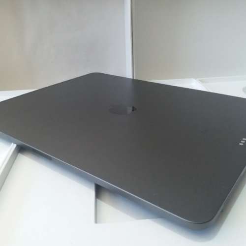 IPad pro 3代 12.9 64gb wifi 99%new Apple warranty to 17/4/2020