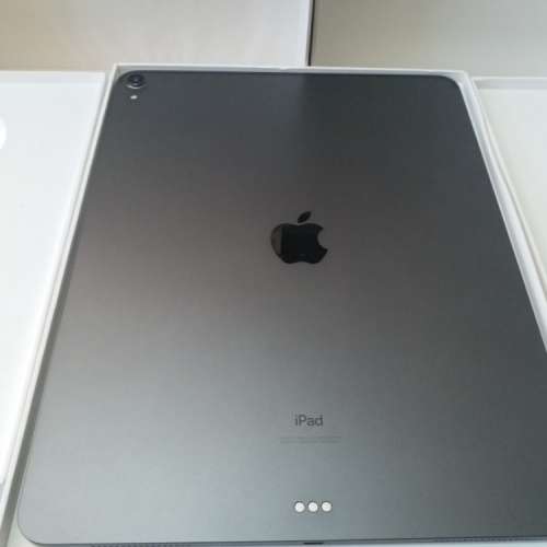 IPad pro 3代 12.9 64gb wifi 99%new Apple warranty to 17/4/2020