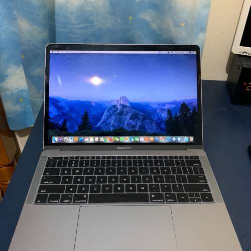 MacBook Pro (13-inch, 2017, 2 Thunderbolt 3 ports) 太空灰