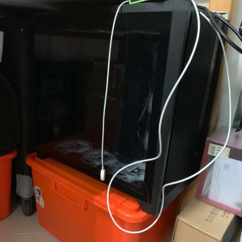 Lian Li 聯力 O11air + corsair LL120 x6 單盒裝