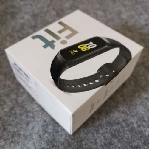 全新 Samsung Galaxy Fit 智能手環 運動手帶 黑色