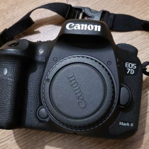 Canon 7D2 （7DII, 7Dmark2, 7d2) Body