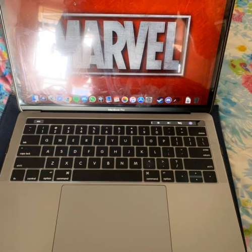 MacBook Pro 13’’ 2016 with touch bar 256GB SSD