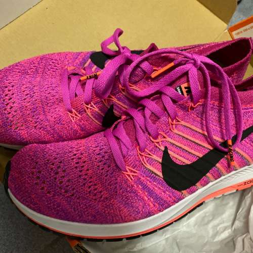 Nike flyknit streak running shoes 跑鞋