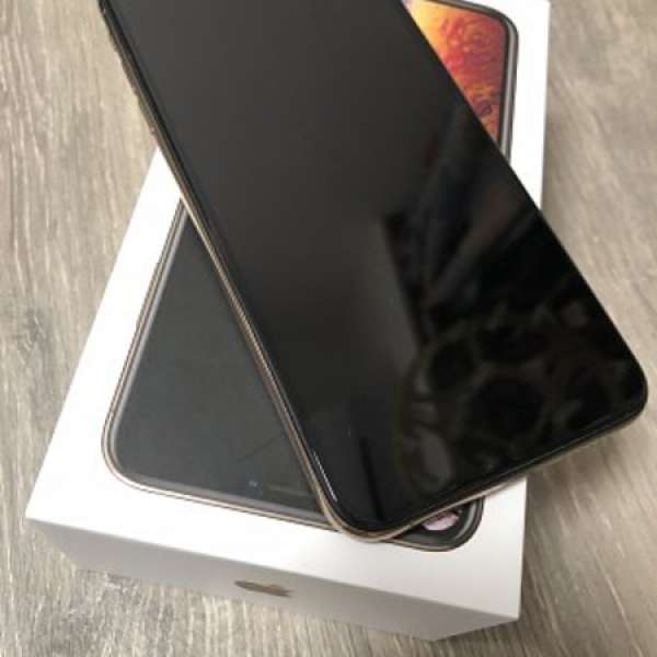 誠放iphone XS Max512GB金色99%new fullest