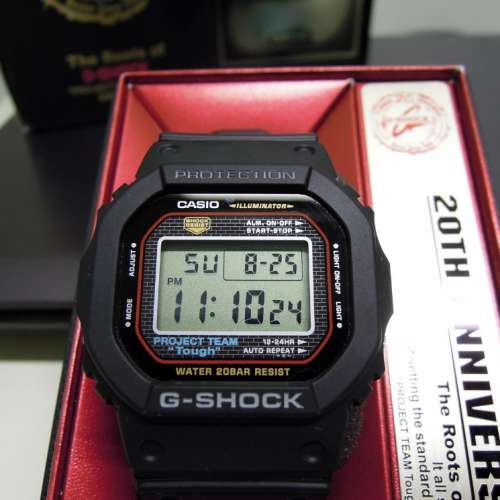 買賣全新及二手電子錶, 手錶- 絕版Casio Square G-Shock DW-5000SP-1DR