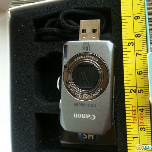 Canon IXUS 1000HS4GB USB Flash Drive 相機模型手指figure scale camera model