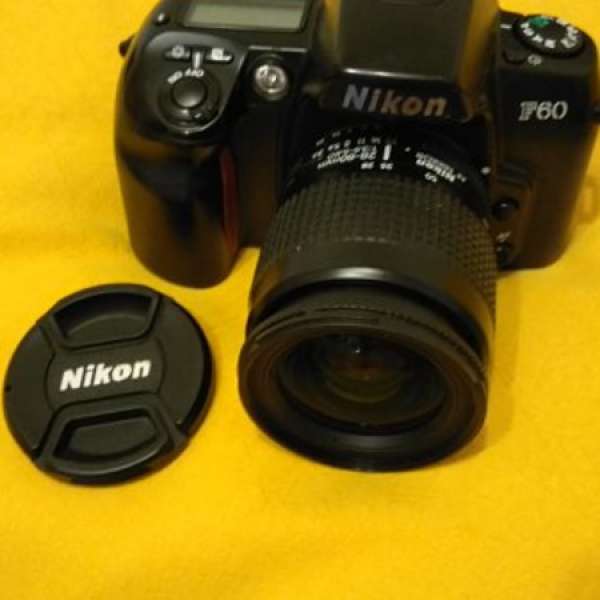 Nikon f60 連原廠28一80mm 3.5一5.6 d 鏡头菲林机，鏡片清冇花 新诤