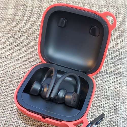 95% New PowerBeats Pro Black 原装配件全新