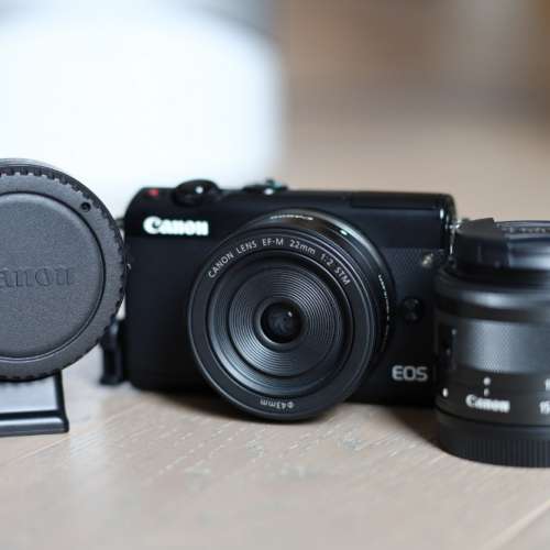 Canon EOS M100 + EF-M 15-45mm + EF-M 22mm f/2 STM 黑色 (另有 EF-EOS M adapter)