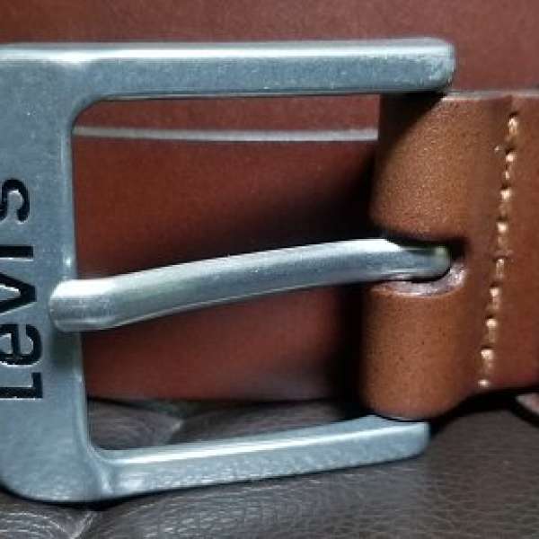 Levi's belt brown color