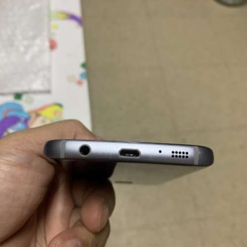 :Samsung Galaxy S7 32GB 黑色美版單卡淨機一台