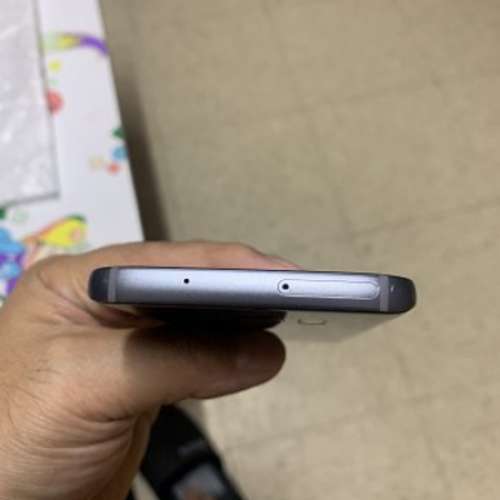 :Samsung Galaxy S7 32GB 黑色美版單卡淨機一台