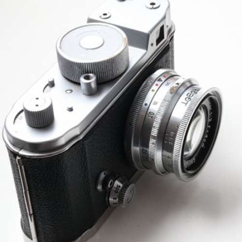 ROBOT II & Zeiss Biotar 40mm F2.0 產於1938年   可連環快拍  買機送鏡   非常超值