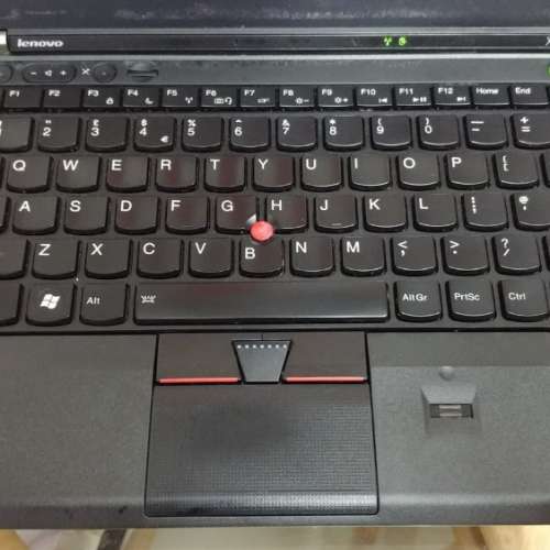 Lenovo ThinkPad X230 , i5 , 8GB ram , usb 3.0 , 80% new