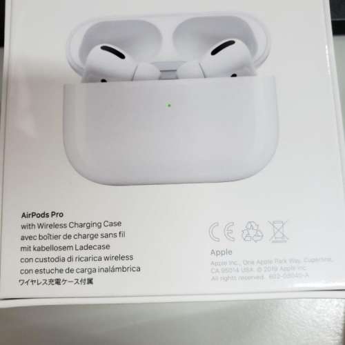 Apple Airpods Pro 100% new